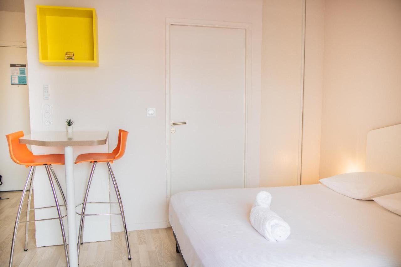 Twenty Business Flats Nimes Trigone Aparthotel ภายนอก รูปภาพ